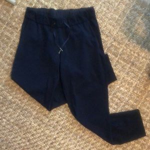 On the fly pants 28”